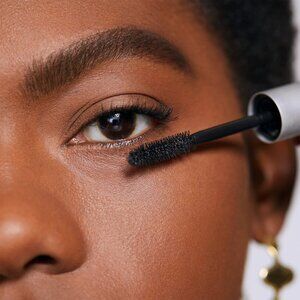 Bobbi Brown Smokey Eye Mascara • Kohl-Pigmented Drama